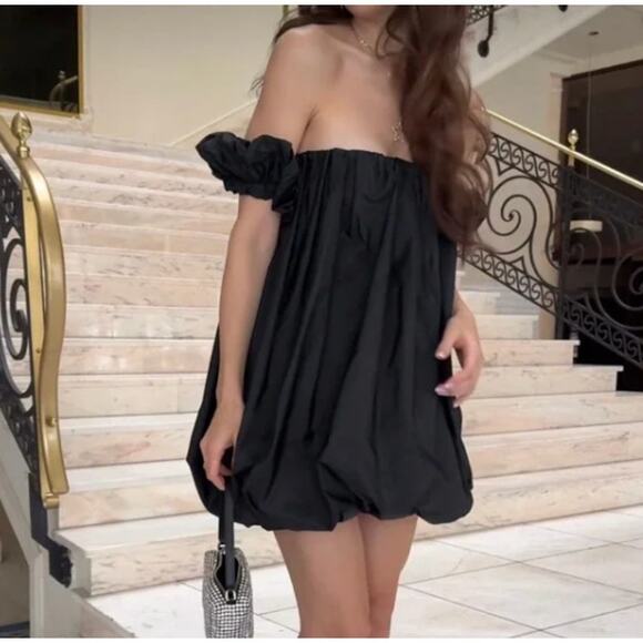 Zara Black Off the Shoulder Voluminous Taffeta Dress ZW Collection Size Medium - Picture 2 of 11